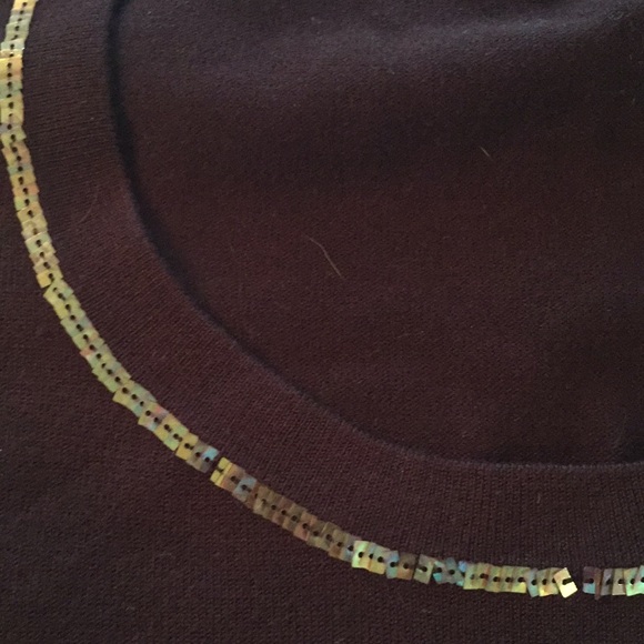 Nice brown with tiny sequins around the neck top - Picture 2 of 5